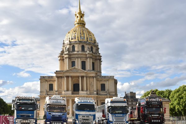 Transports Lampe aux Invalides